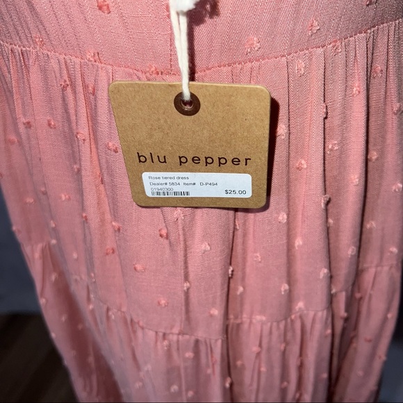 $8 FINAL CLEARANCE - Cute Spring/Summer Dress - Picture 5 of 12